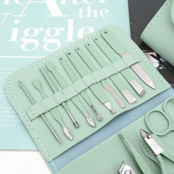 16-Piece Premium Manicure & Pedicure Grooming Kit – Stainless Steel Nail Care Set
